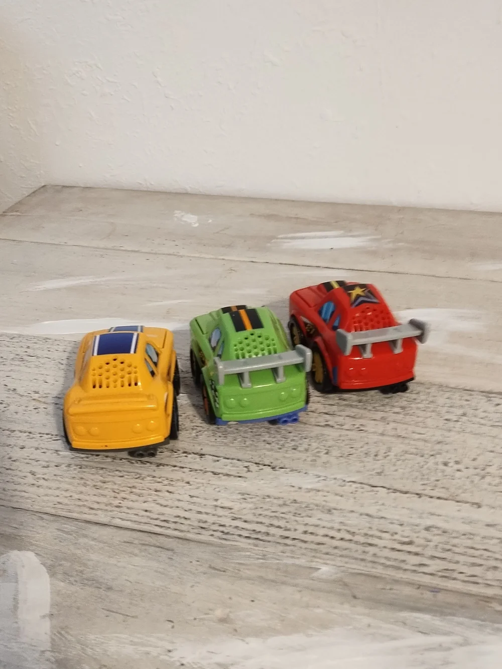 VTech Go Go Smart Wheels Revved Up Blue & Red Race Car Lot Of 3 very good
